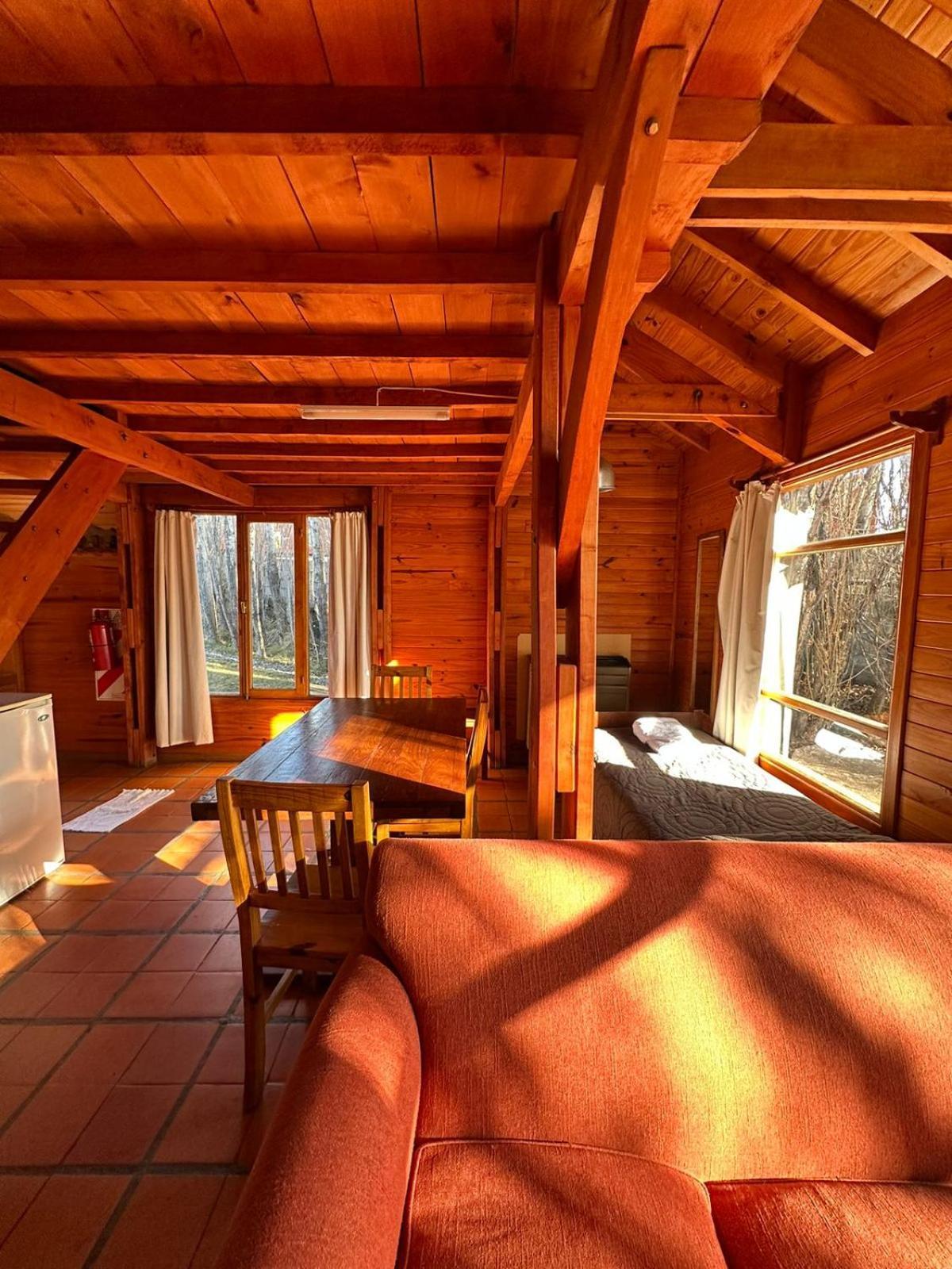 Cabanas Nevis, Excelente Ubicacion El Calafate Exterior foto